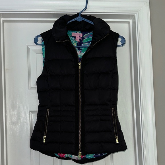 Lilly Pulitzer puffer down vest - Picture 1 of 9